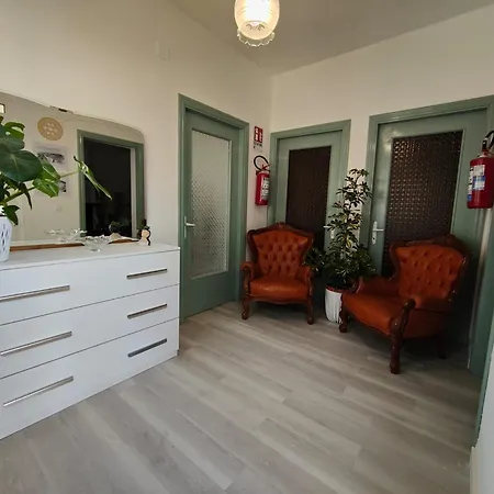 Semesterbostad Contry House *